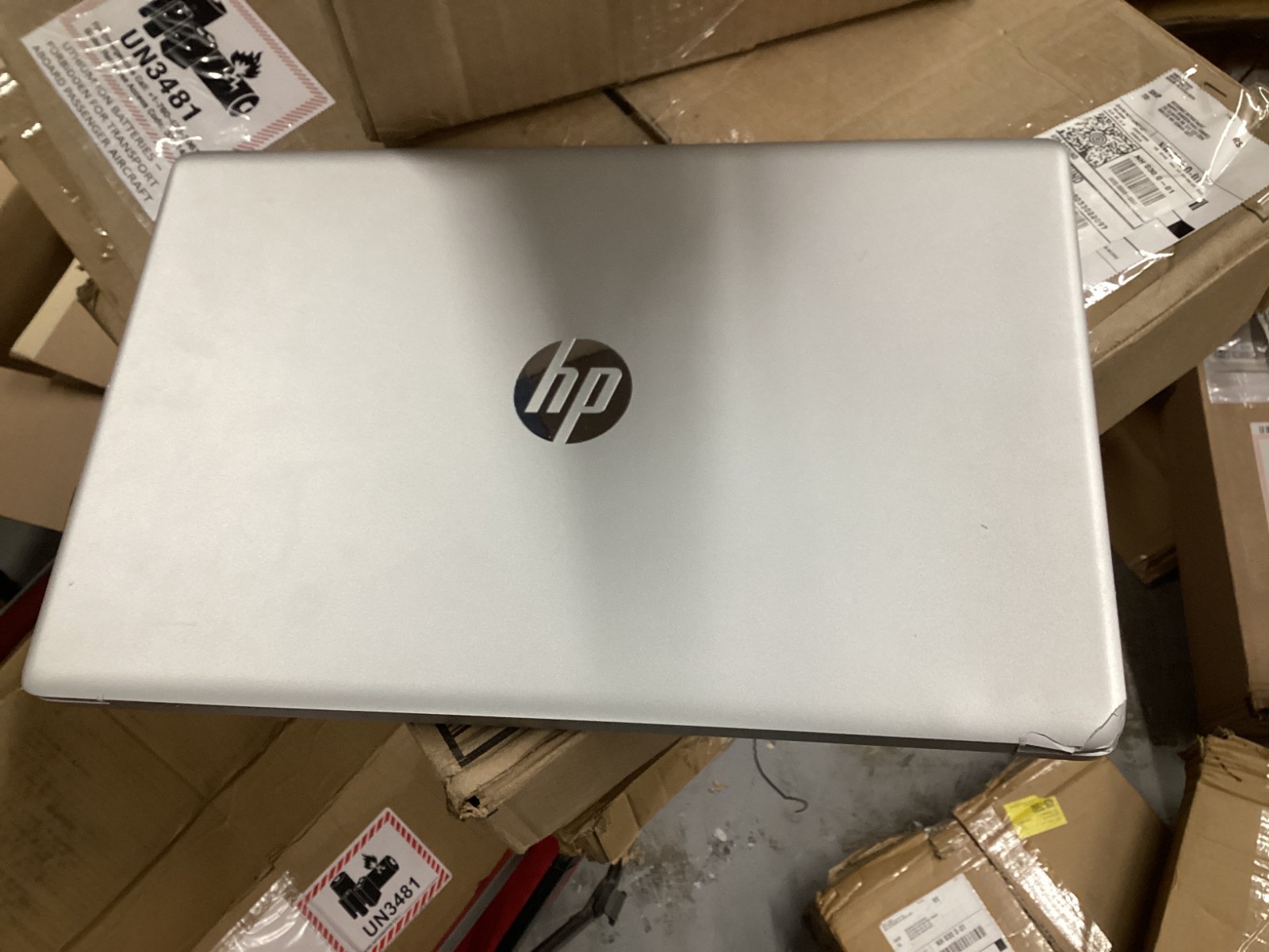 HP Laptop 17-CP3055CL 17.3″ AMD Ryzen 5 7530U 2.0GHz 64GB RAM 2TB SSD