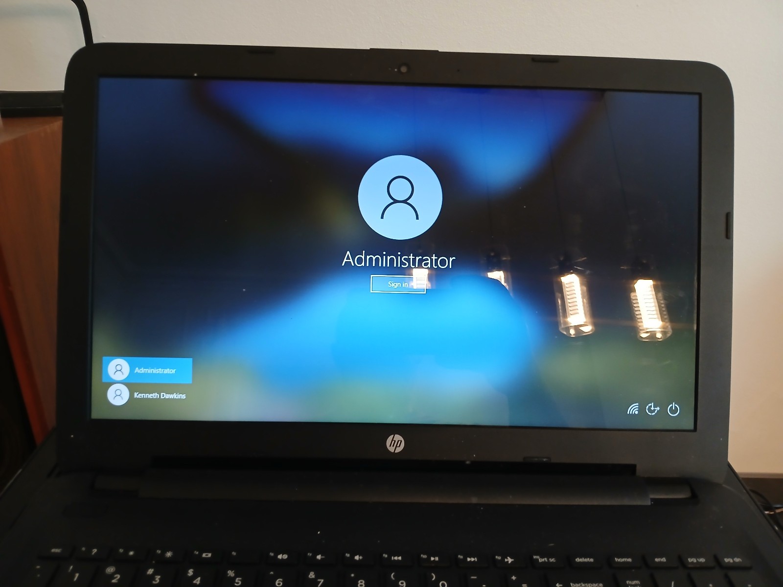 HP 15-BA009dx Laptop – Please see pictures for full details