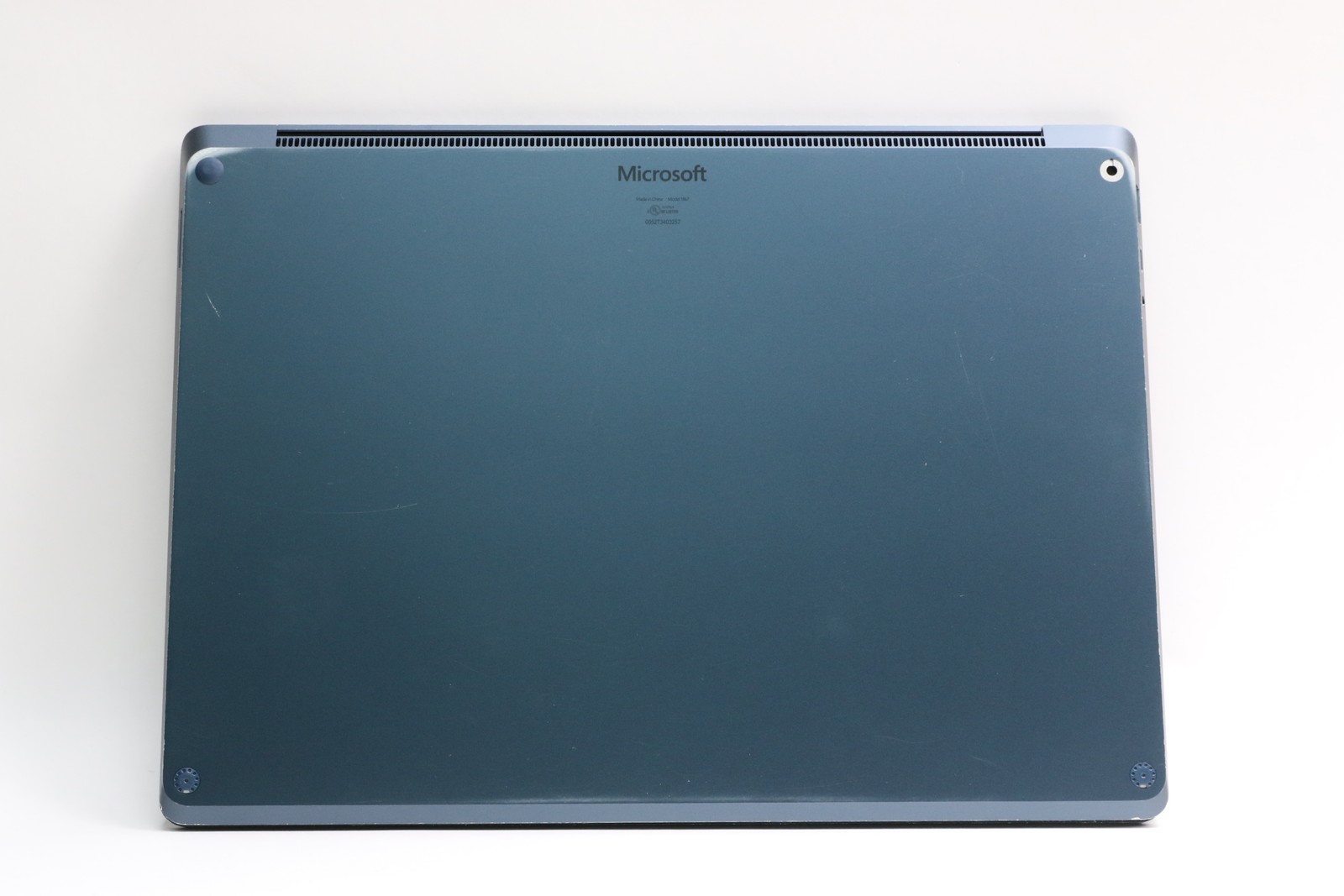 Read! 13″ Microsoft Surface Laptop 3, i7-1065G7, 16GB, 256GB SSD, Touchscreen