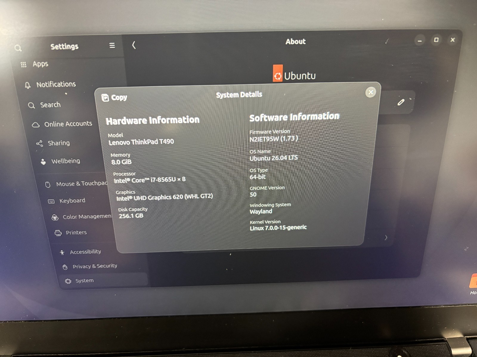 Lenovo Thinkpad T490 Intel Core i7-8565U 256GB NVME 8GB RAM