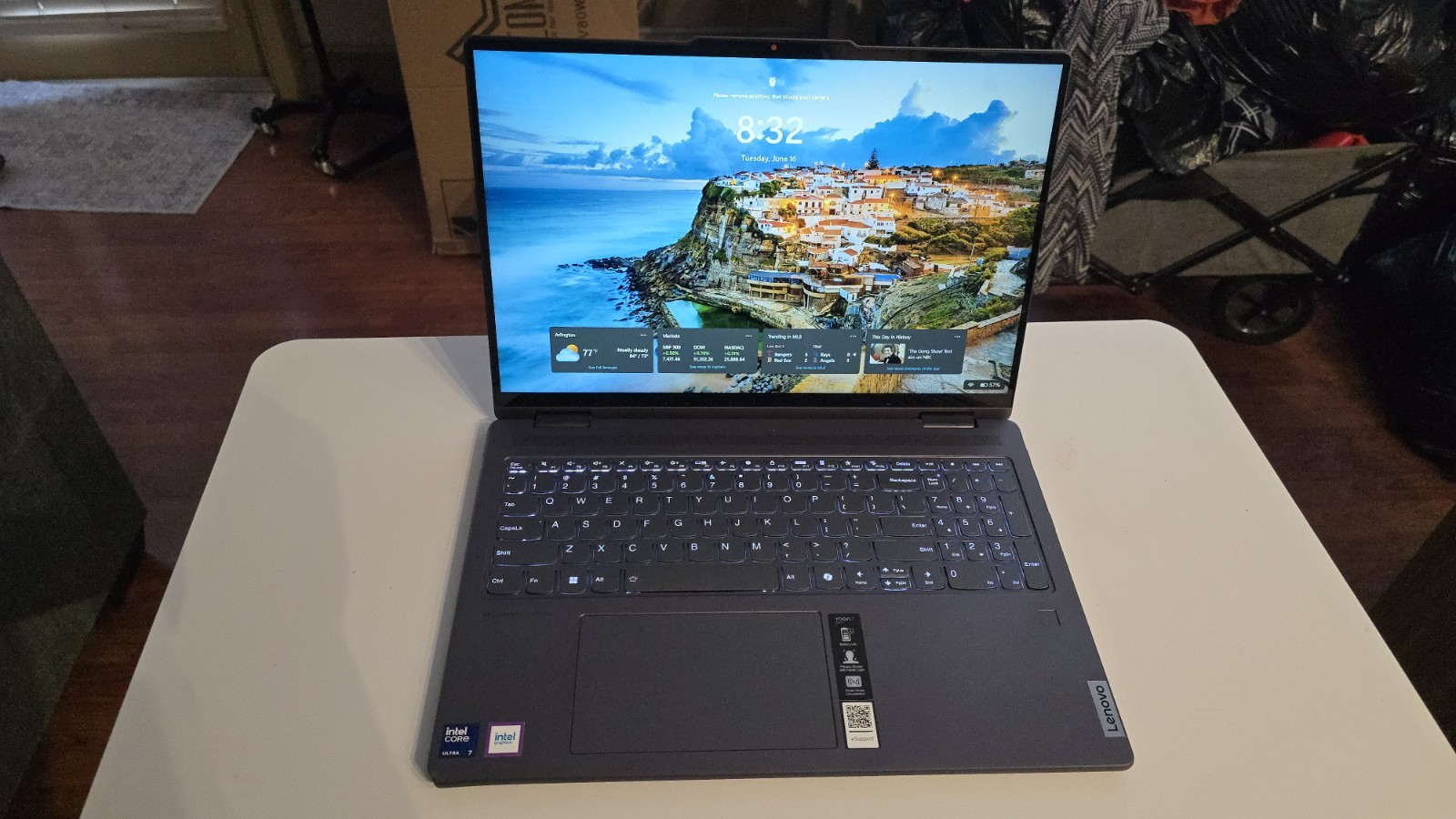 Lenova Yoga 7 2-in-1 Laptop 16GB RAM, 1TB SSD, Touchscreen