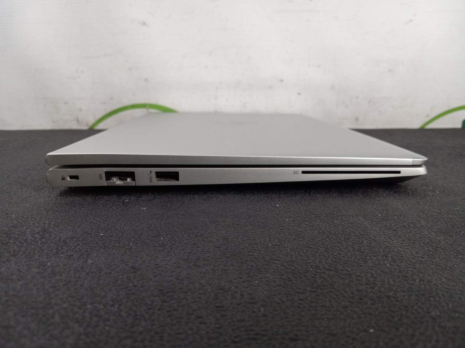 HP EliteBook 640 G9 14″ i5-1245U 32GB 512GB Laptop Win 11 READ