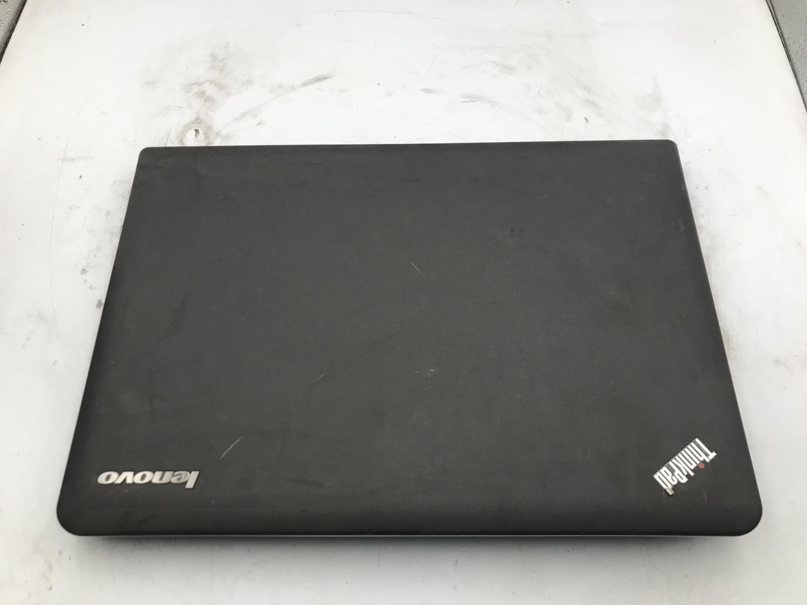 LENOVO THINKPAD E440 – FOR PARTS/BROKEN LCD – INTEL I3 4TH GEN – NO RAM -READ-BB