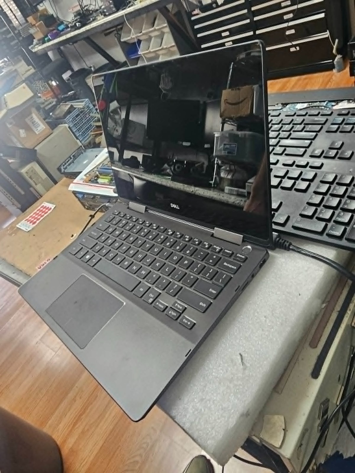 DELL Inspiron 7386 2-in-1 i7-8565U 16GB RAM 512GB SSD 13.3″ Touch Win11 Clean