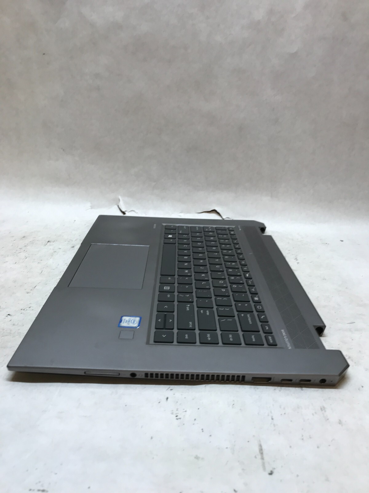 HP ZBook Studio X360 G5 Palmrest NO MOTHERBOARD NO BATTERY NO SCREEN Parts – DW