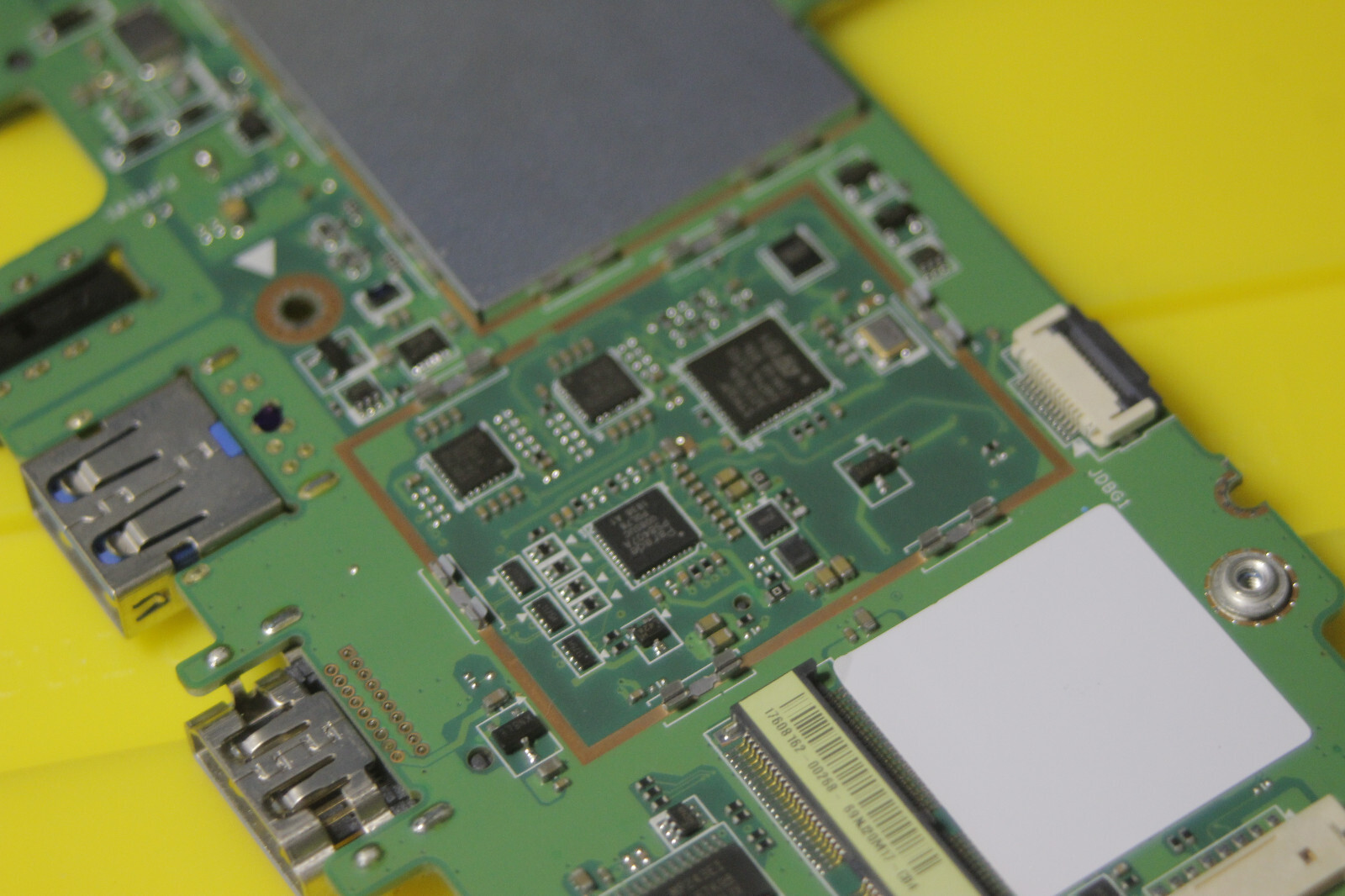 Xplore iX125R1 Motherboard replacement working condition.