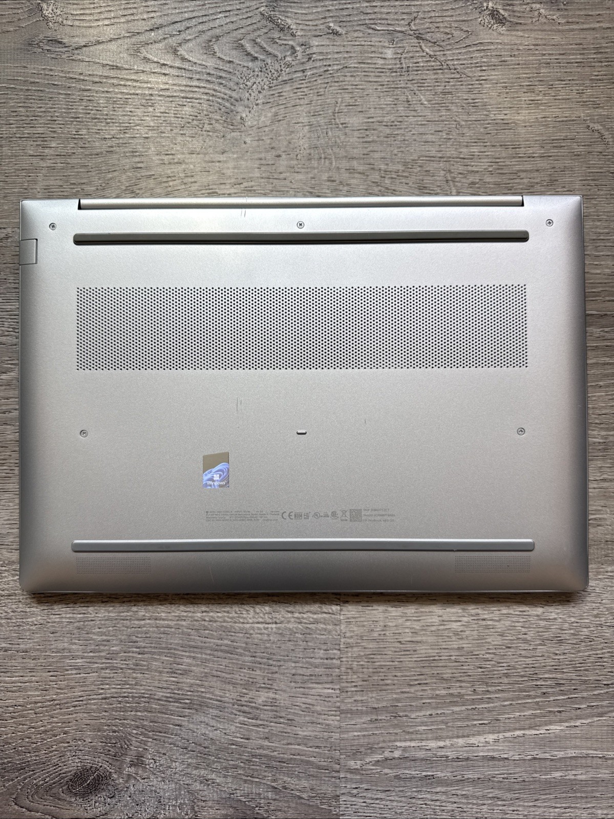 HP ProBook 465 G11 16″ AMD Ryzen 7 7735U 32GB DDR5 1TB SSD Windows 11 Pro