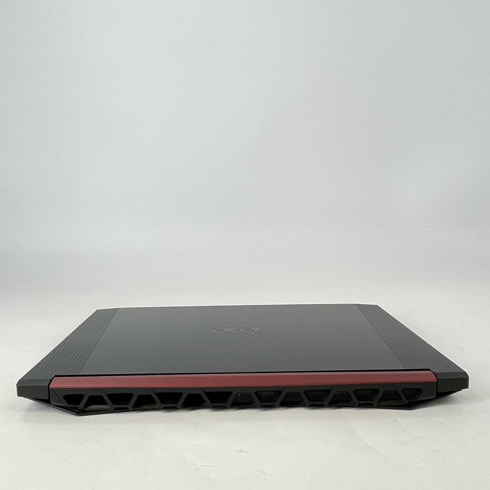 Acer Nitro 5 15.6 FHD i5-9300H 2.40GHz 8GB 1TB HDD GTX 1050 Bilingual Keyboard
