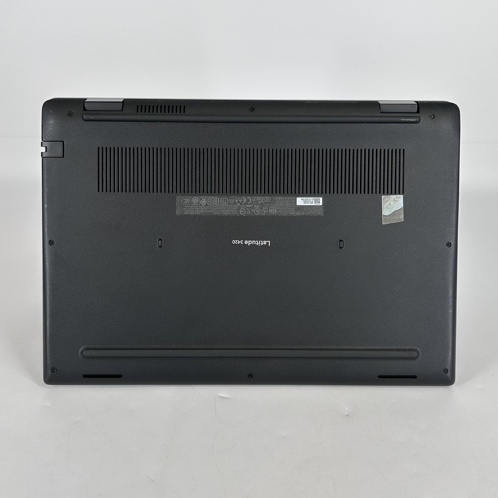 Dell Latitude 3420 14 Gray FHD i7-1165G7 2.80GHz 16GB 512GB SSD Good
