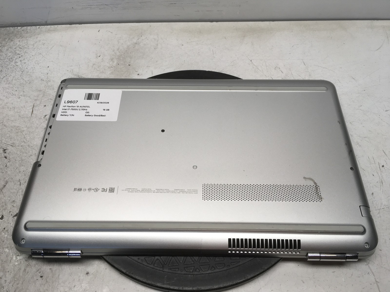 HP Pavilion 15-AU147CL Intel i7-7500U 16 GB NO HD/Batt NVIDIA GeForce 940MX
