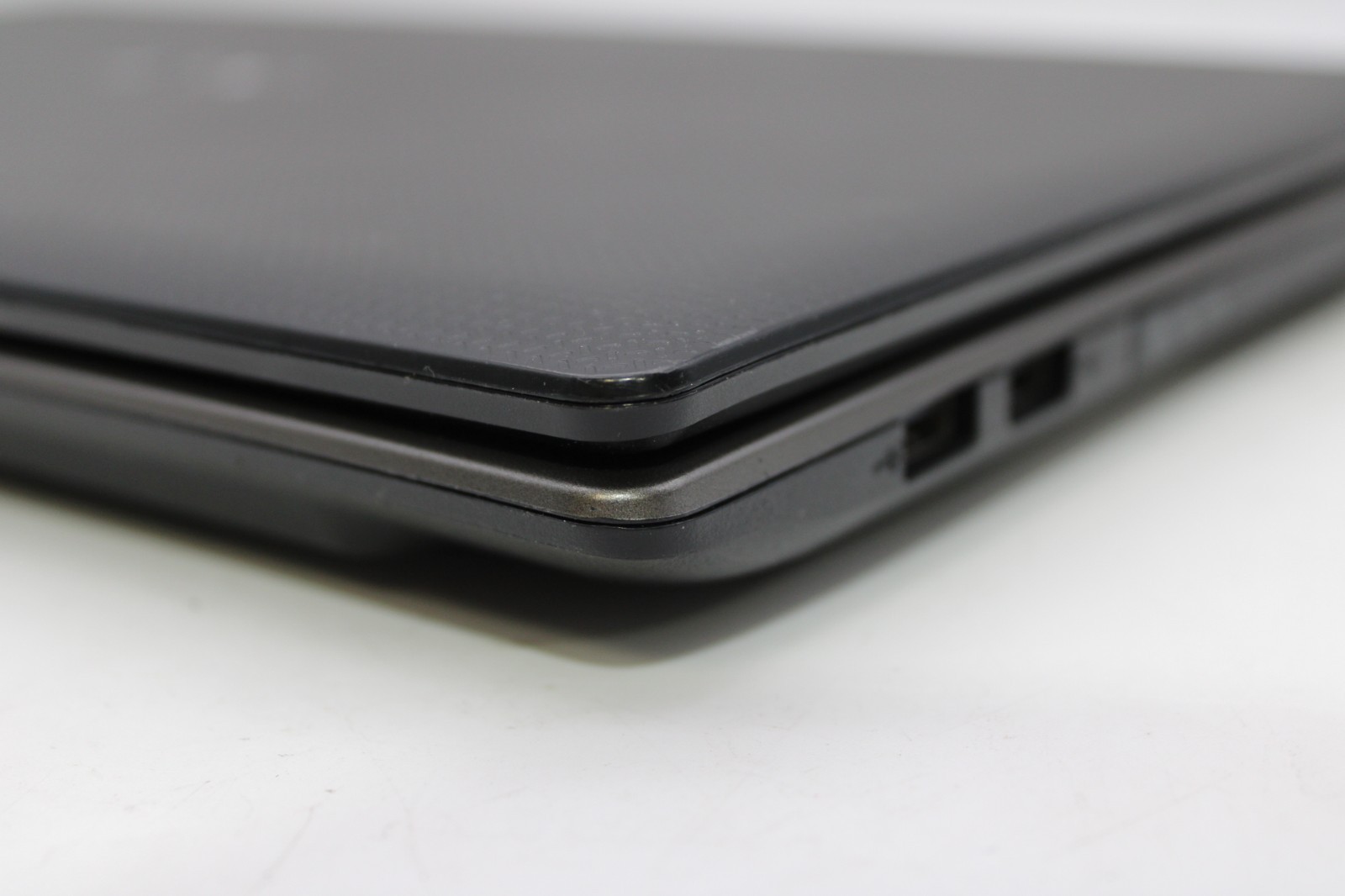 Acer Aspire 5660 Series 15.6″ AMD A8-3520M NO STORAGE/OS/RAM *PARTS/REPAIR*
