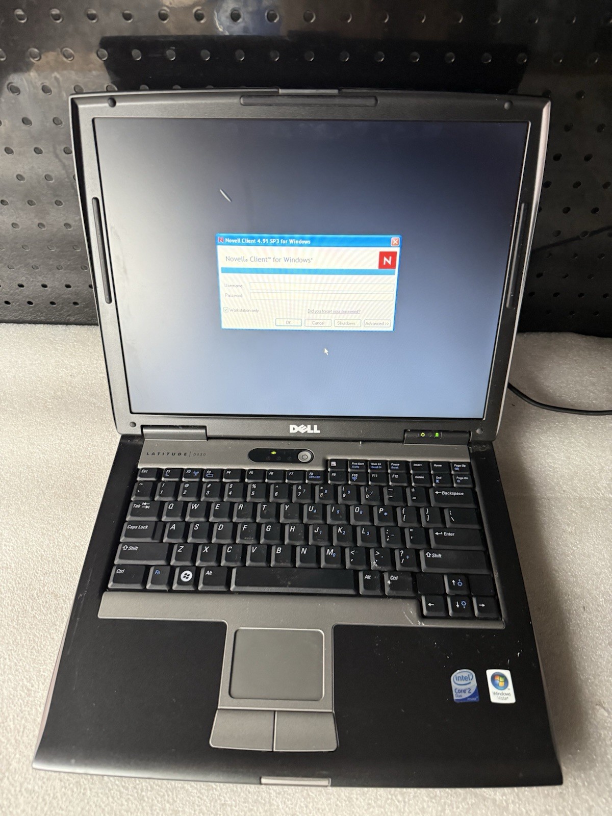Dell Latitude D530 Intel Core 2 Duo 2.20 GHz 1GB RAM 80GB HDD No OS