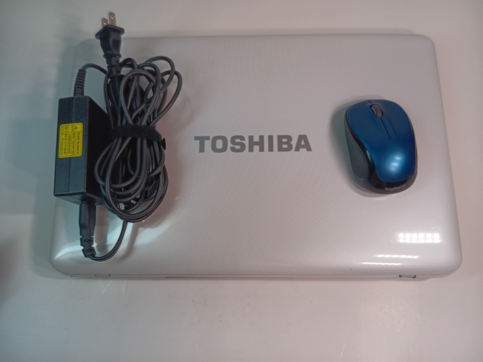 Toshiba Satellite L655D Laptop 8GB RAM 300GB HDD 15.6″ Screen Win 10 Pro Tested