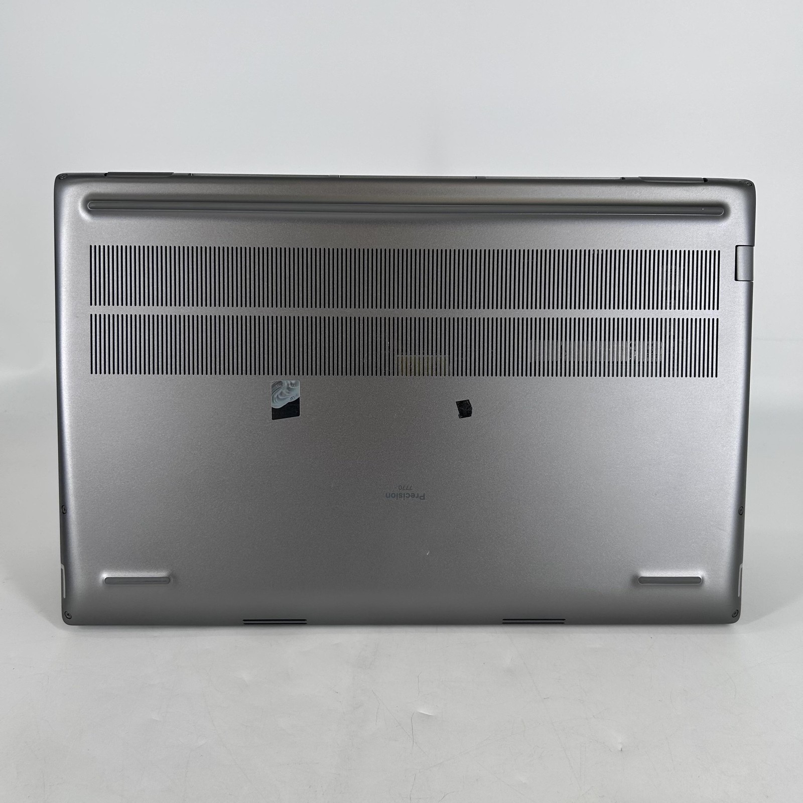 Dell Precision 7770 17.3 FHD 2.1 GHz i7-12850HX 8GB 2TB SSD RTX A3000 Good