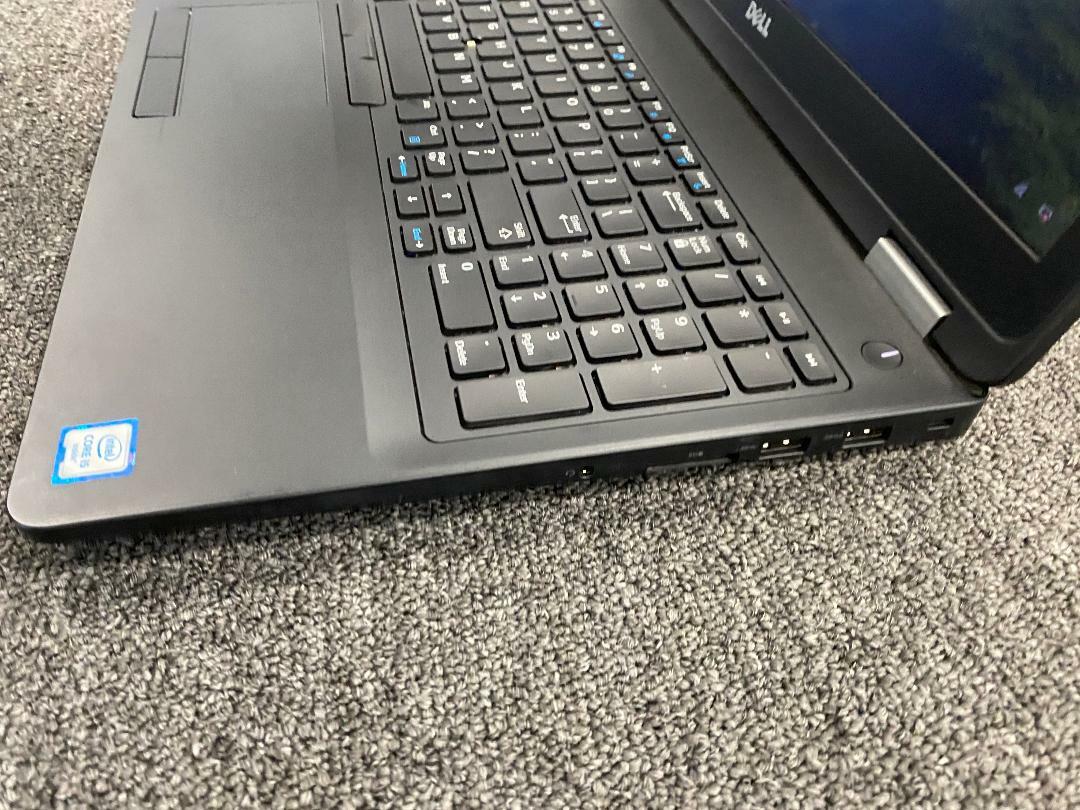 Dell Latitude E5570 Core i5-6300HQ 2.3ghz 8GB 128GB M.2 15.6″ Win 10 Laptop
