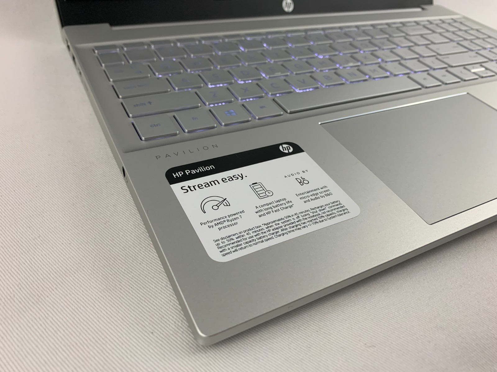 HP Pavilion 15-eh0015cl, AMD Ryzen 7 4700U 2GHz, 8GB RAM, 512GB SSD, Win11H