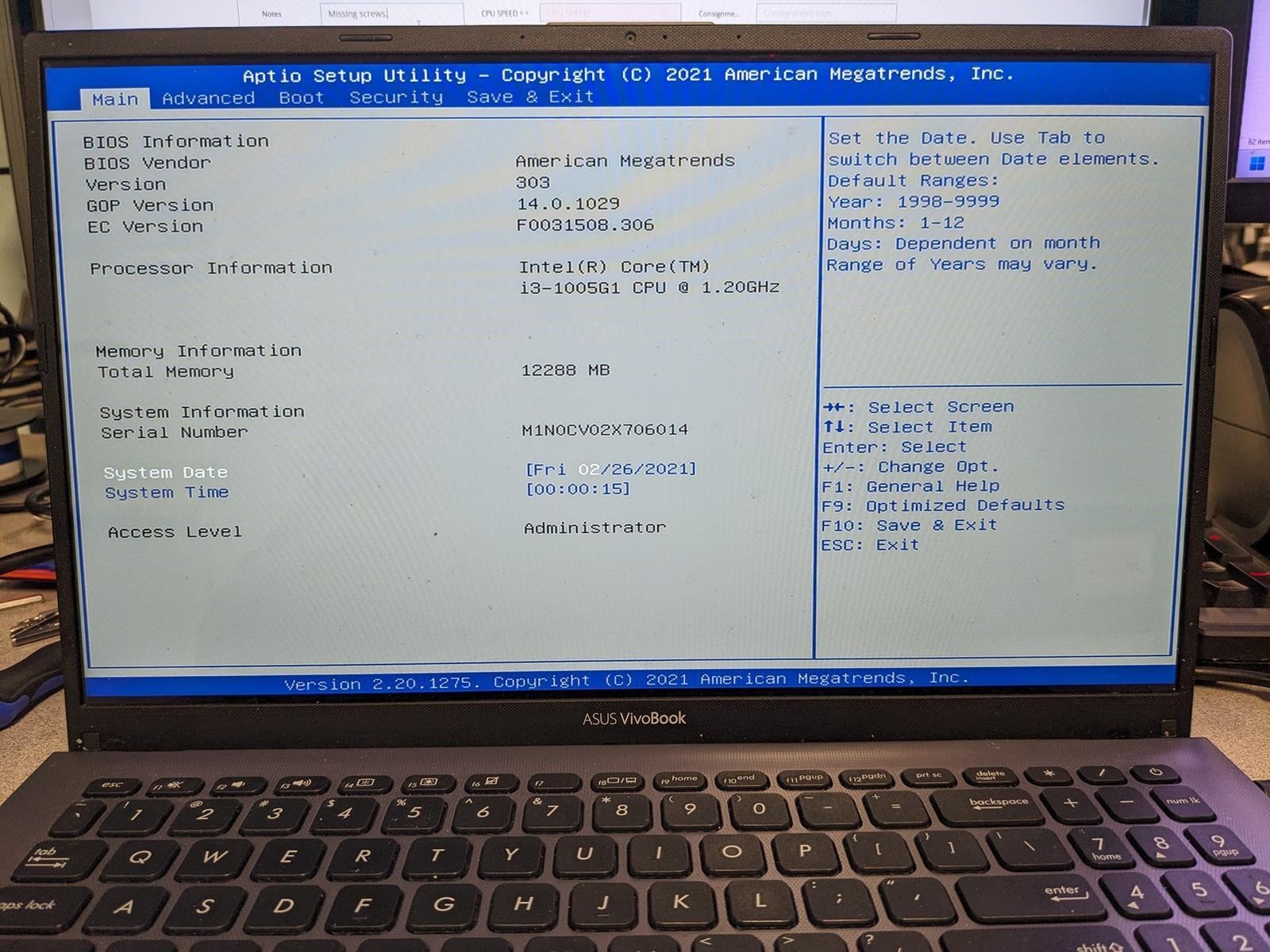 ASUS VIVOBOOK F512J i3-1005G1 @ 1.20 GHz, 12GB RAM, NO HDD/OS