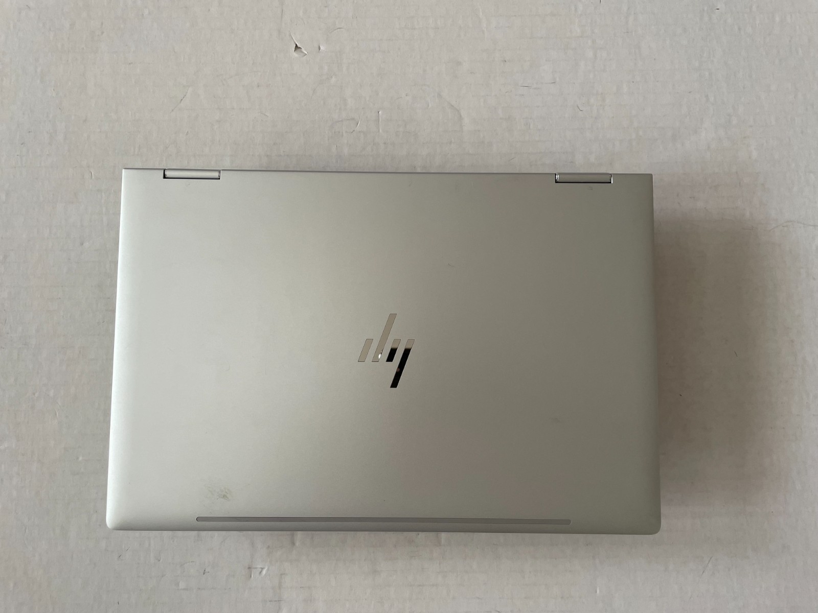 HP EliteBook x360 1040 G6 2-in-1 Laptop 14″ FHD Touch i7-8665U 120GB SSD 8GB RAM