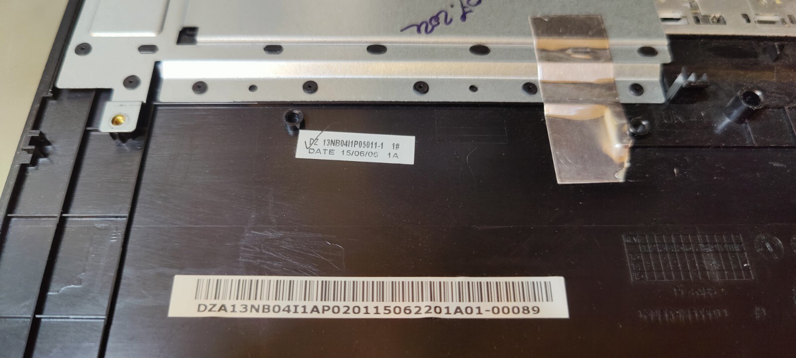 ASUS X751 K751 R752 F751 TOP BODY PALMREST 13NB04I1P05011 13NB04I1AP0201