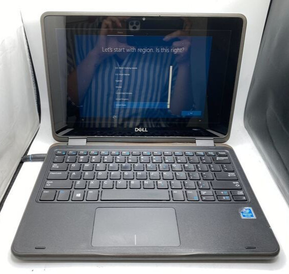 Dell Latitude 3190 2 in 1 11.6 Intel N5030 @1.10GHz 8GB 128GB SSD