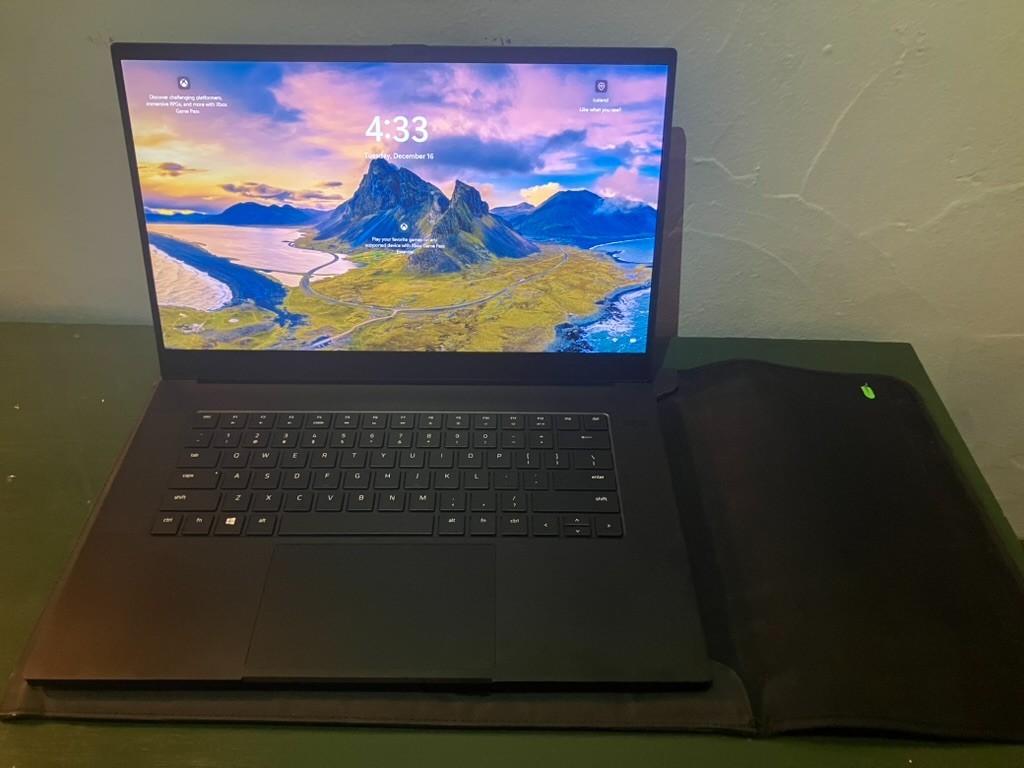 Razer Blade 15 Advanced Edition – Full HD 360Hz – GeForce RTX 3070 – Black