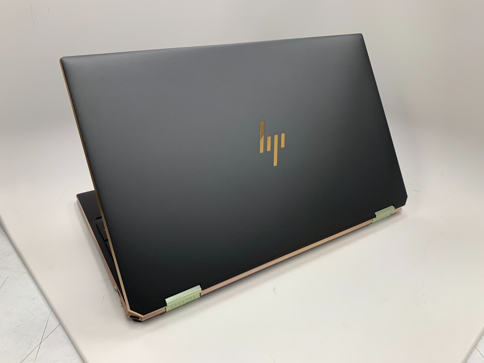 HP EliteBook 845 G8 14″ (AMD Ryzen 5 PRO 5650U, 2.30GHz, 16GB RAM, 512GB SSD)…