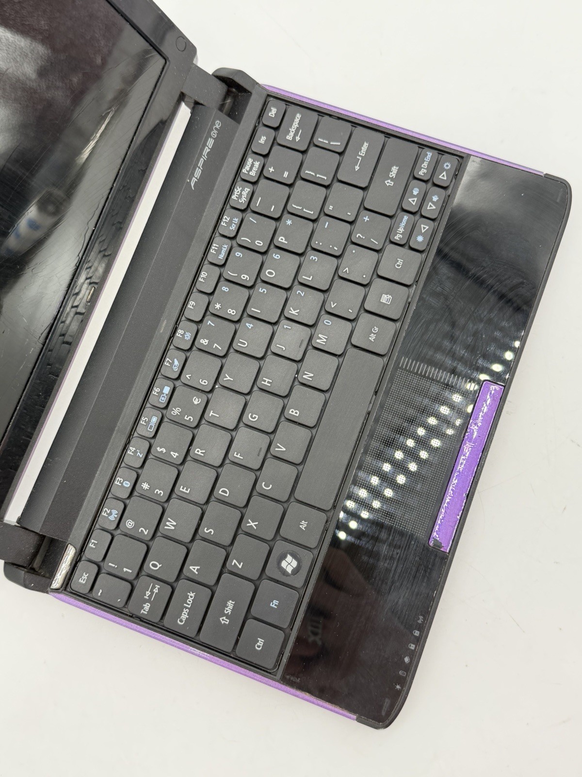 Acer Aspire One NAV50 Laptop Intel Atom Computer Purple For Parts (Read Desc)