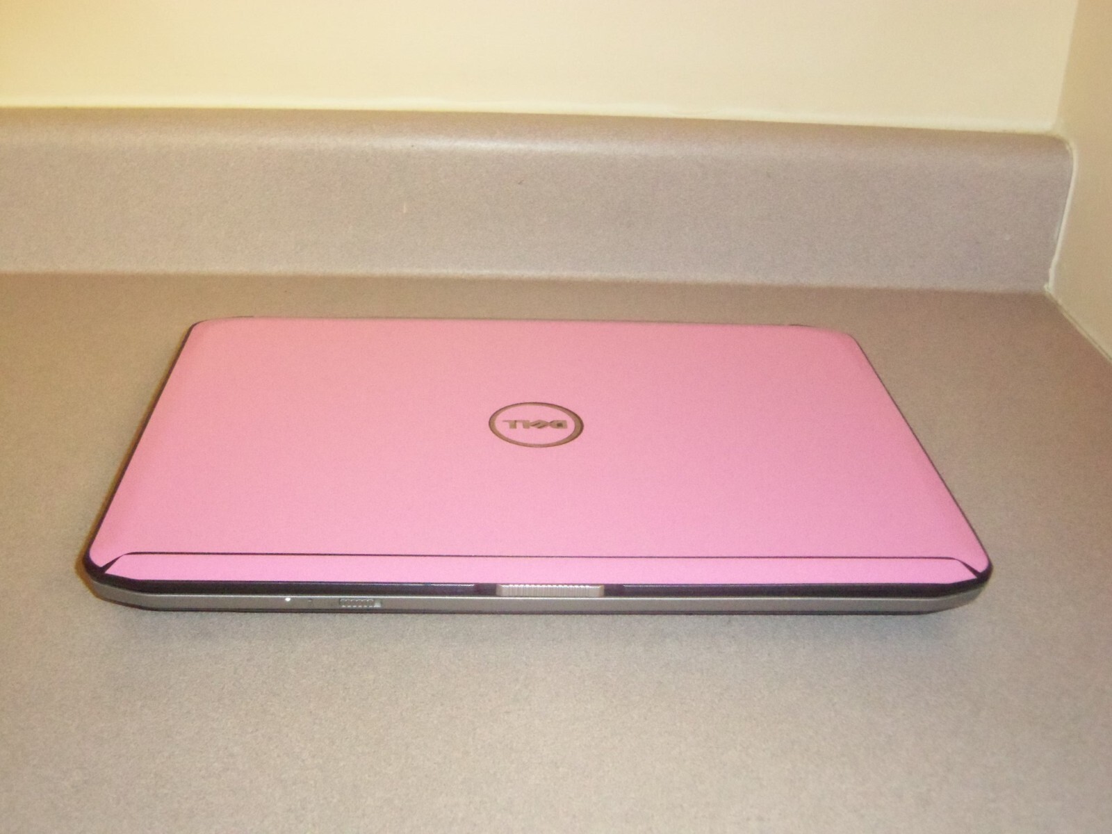 LIGHT GAMING PINK DELL CORE i5 3.00GHz,8GB,128G SSD,DVDRW,WIN11 PRO,CHARGER