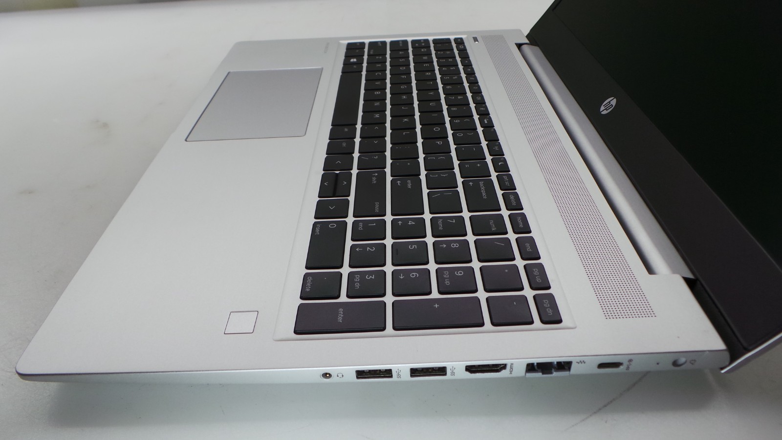 HP ProBook 455 G6 | 15.6″ | AMD Ryzen 5 2500U | 8GB RAM 256GB NVMe | ***READ***