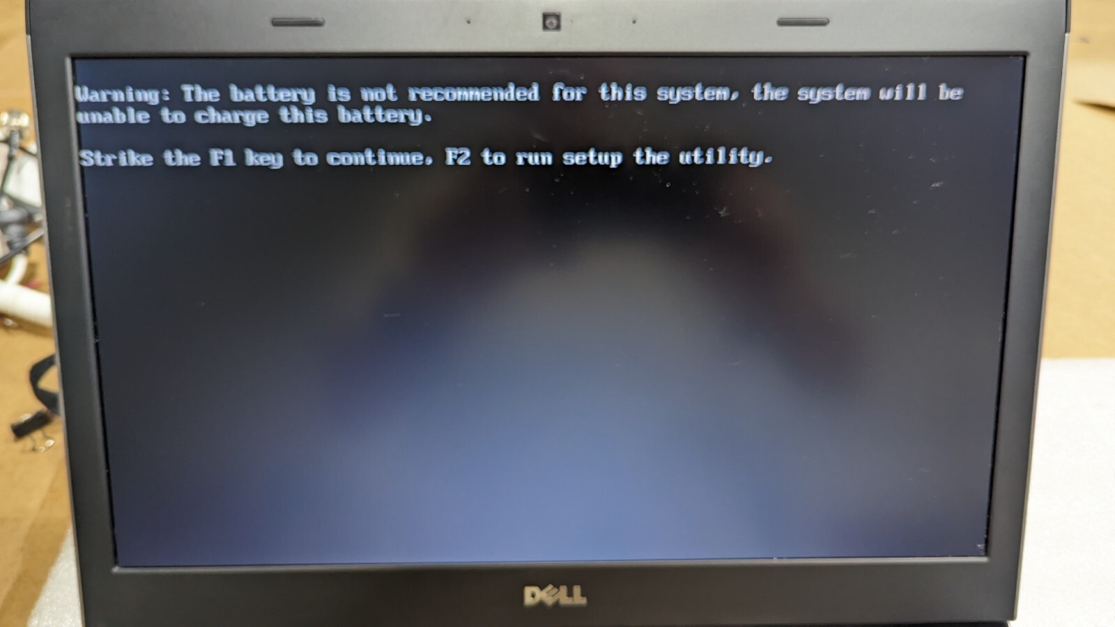 Dell System Vostro 3750 Laptop Core i3-2330M @ 2.20GHz 8GB RAM 200GB HDD
