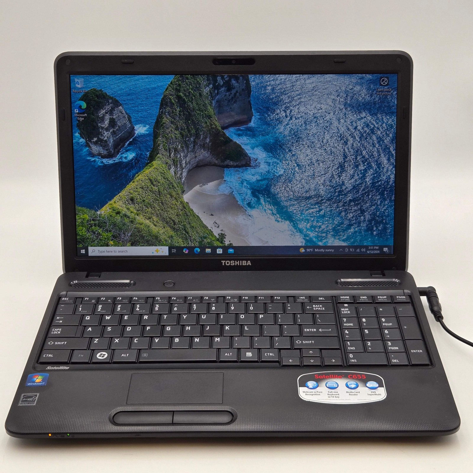 Toshiba Satellite C655-S5509 15.6-inch 4GB RAM 320GB HDD – Bad Battery *READ*