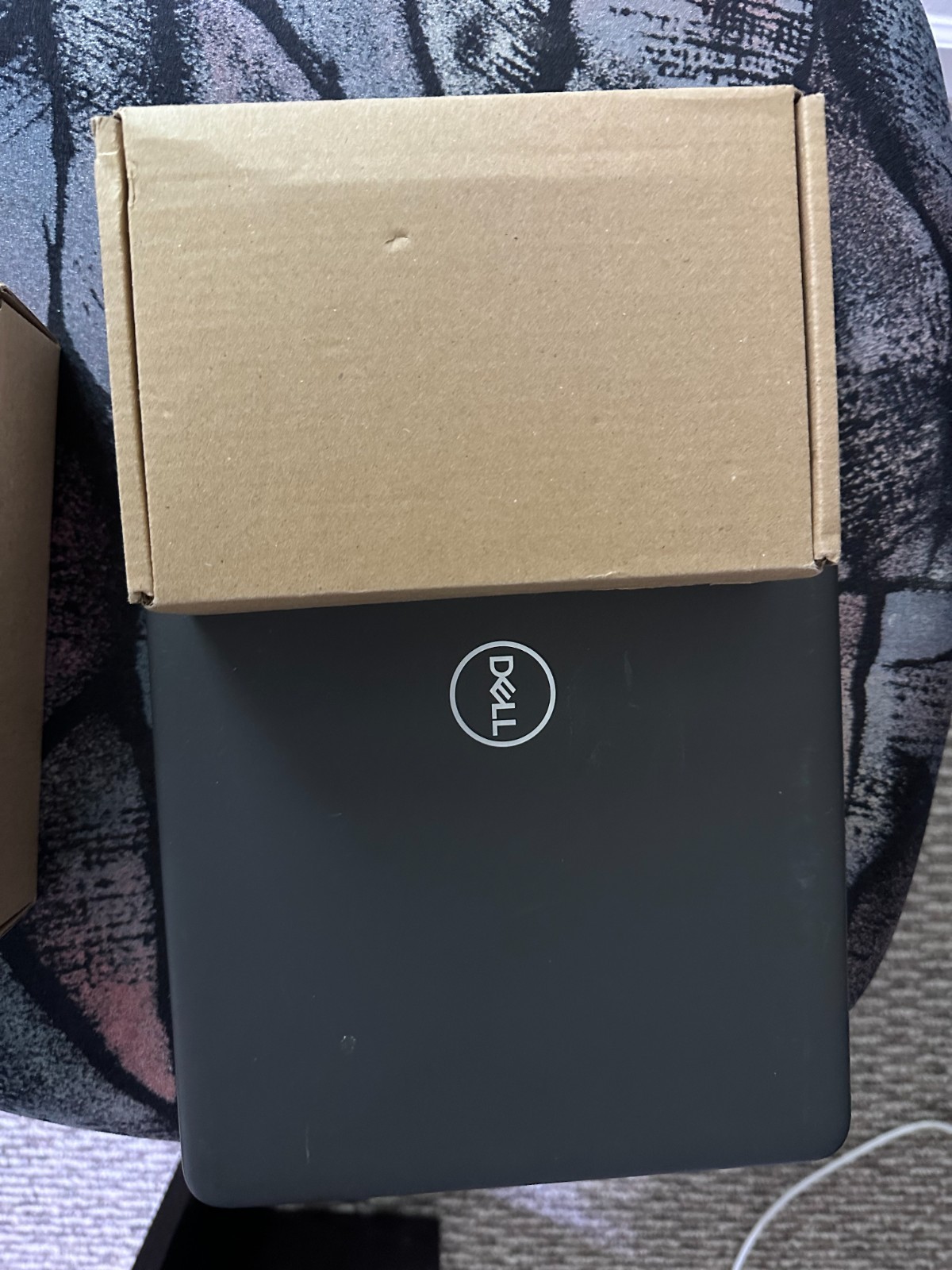 Dell Chromebook 3100 2-in-1 11.6″ Touchscreen Laptop 4GB RAM 32GB SSD WiFi Webca