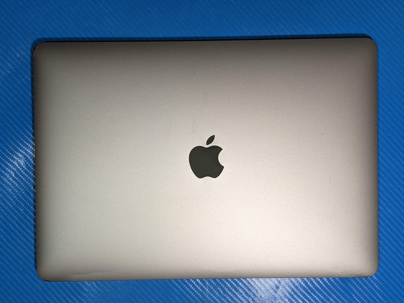 Apple MacBook Pro A2338 (2020) 13.3″ M1 8CPU/8GPU 3.2GHz 8GB 256GB SSD MYDA2LL/A
