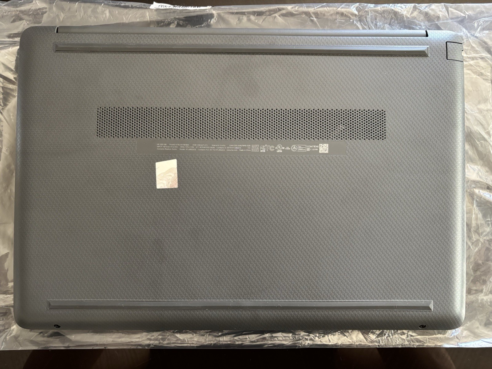 HP 250 G8 Laptop – 256GB SSD – 8GB Ram – Intel I3 CPU – Unused, No Box (Gray)