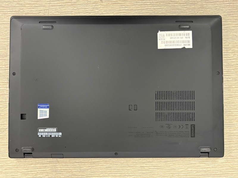 Lenovo ThinkPad X1 Carbon Gen 6 i5-8350U 1.70GHz 8GB 256GB Windows 11 Pro Laptop