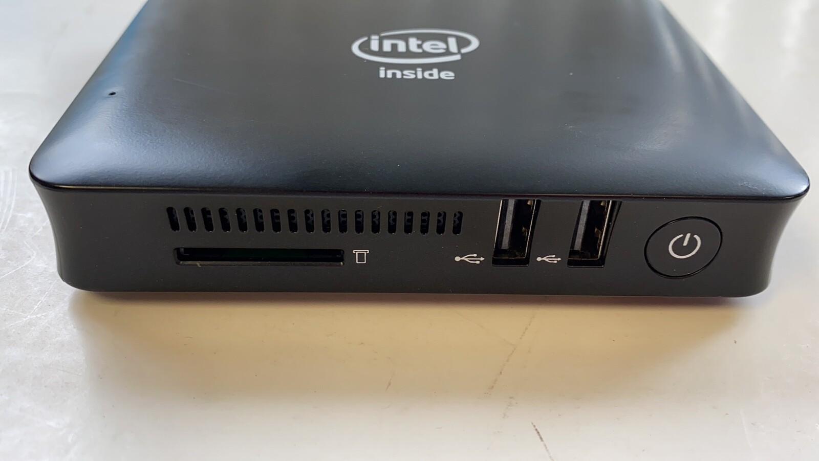Windows Mini PC Morefine Mbox – Windows 10, Intel Z8350 CPU, 2GB DDR3 RAM, Dual-