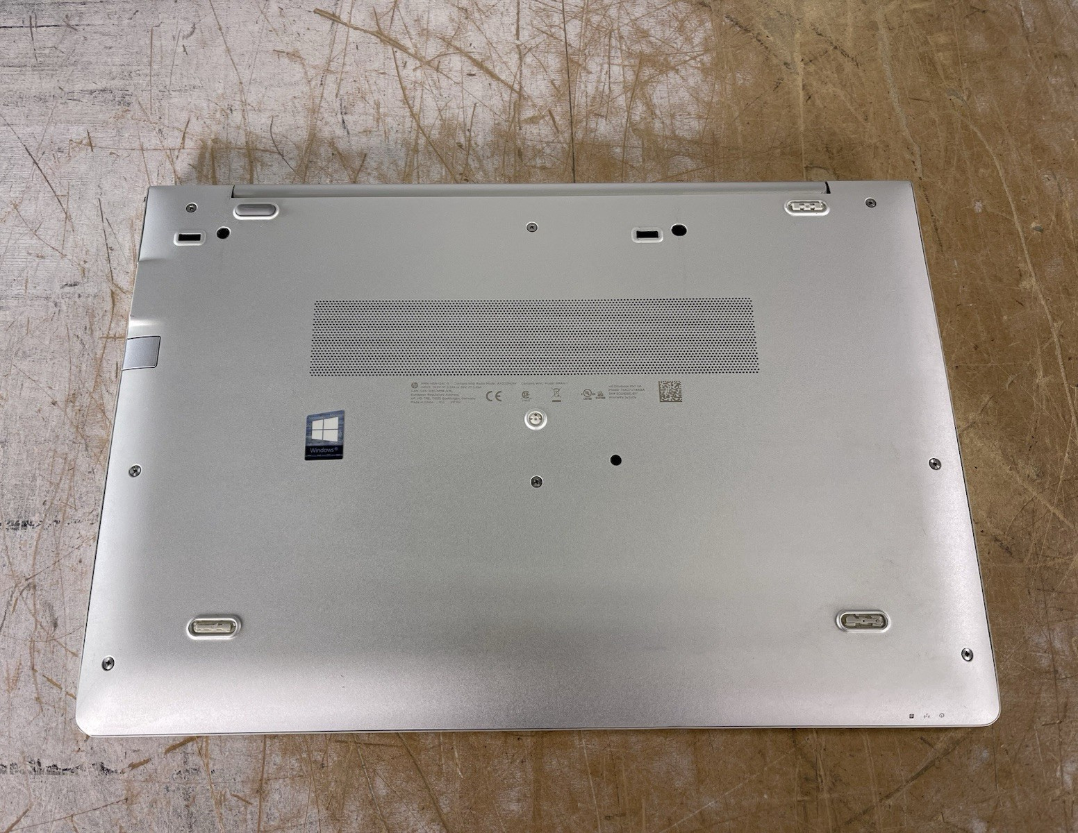 HP ELITEBOOK 850 G6 i7-8565U @ 1.80GHz, 8GB RAM, NO HDD/OS – (FOR PARTS)