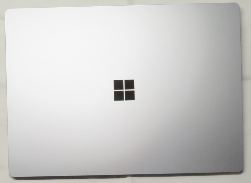 Microsoft Surface Laptop 5 15” Touch Screen Intel Evo Core i7 8GB RAM 256GB SSD