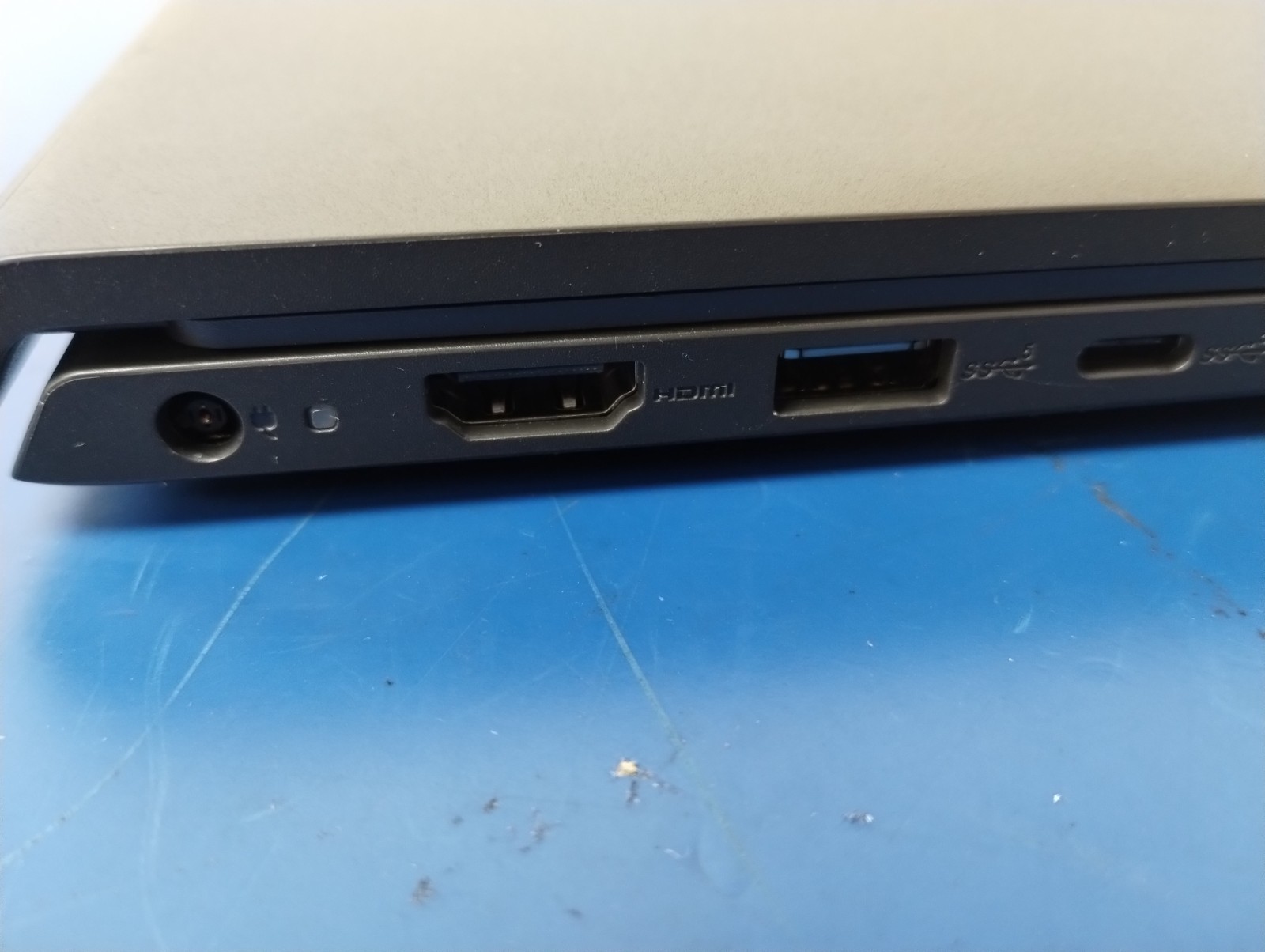 DELL 15 DC15255 G8MK9, AMD Ryzen 7 7730U, 2.00 GHz, 16 GB RAM, 512 GB NVMe SSD