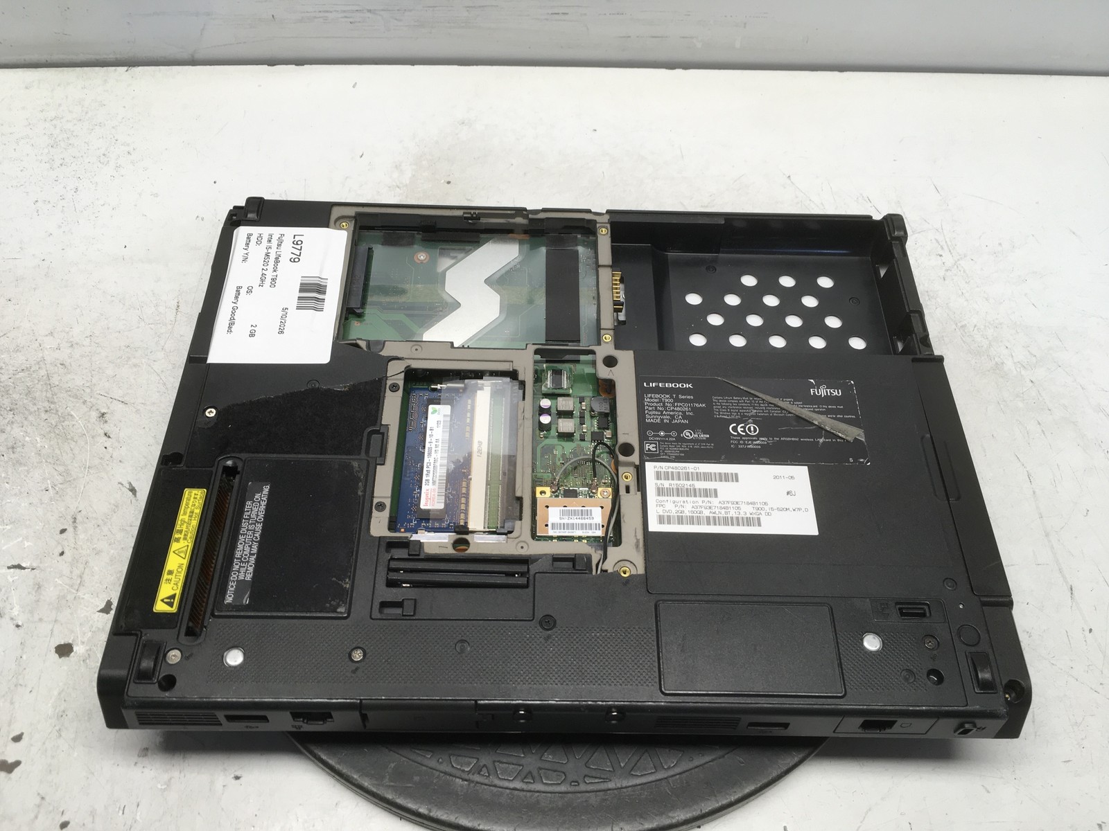 Fujitsu LifeBook T900 Intel I5-M520 2.4GHz 2 GB NO HDD No Batt