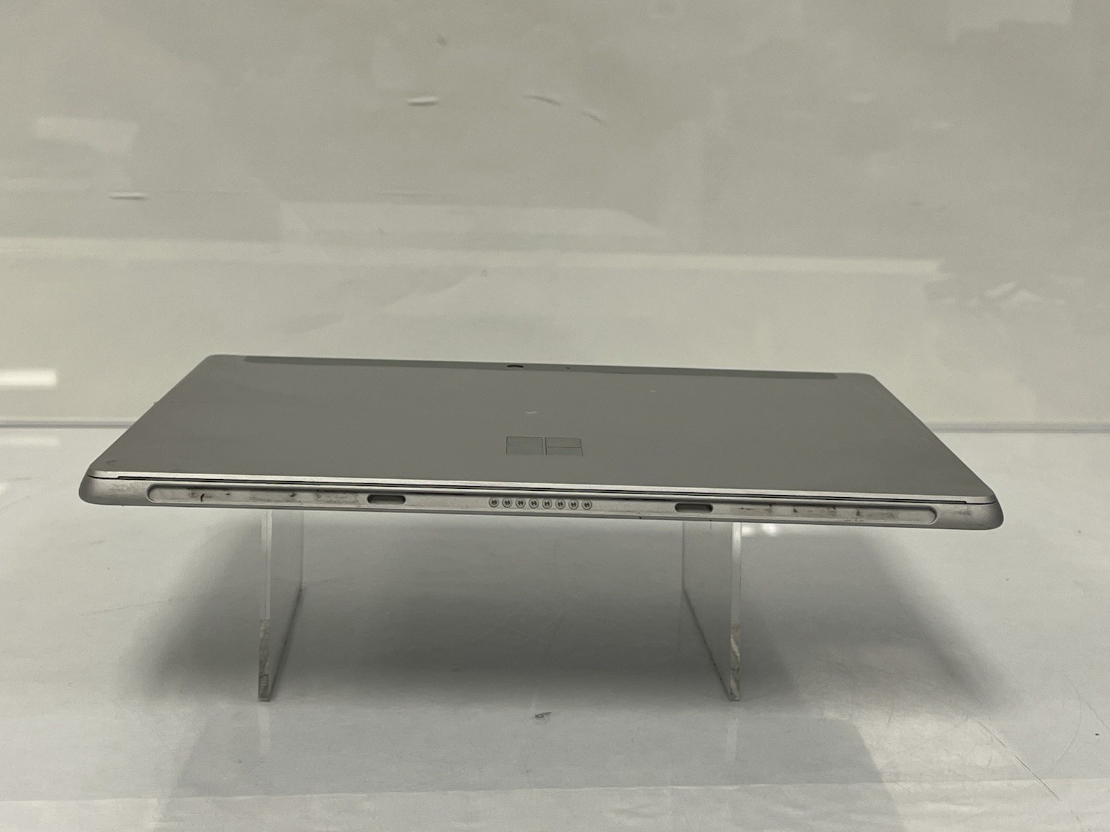 Microsoft 1926 Surface Go 2 Pentium 4425Y 1.70Ghz 4GB Ram 64GB FOR PARTS #2