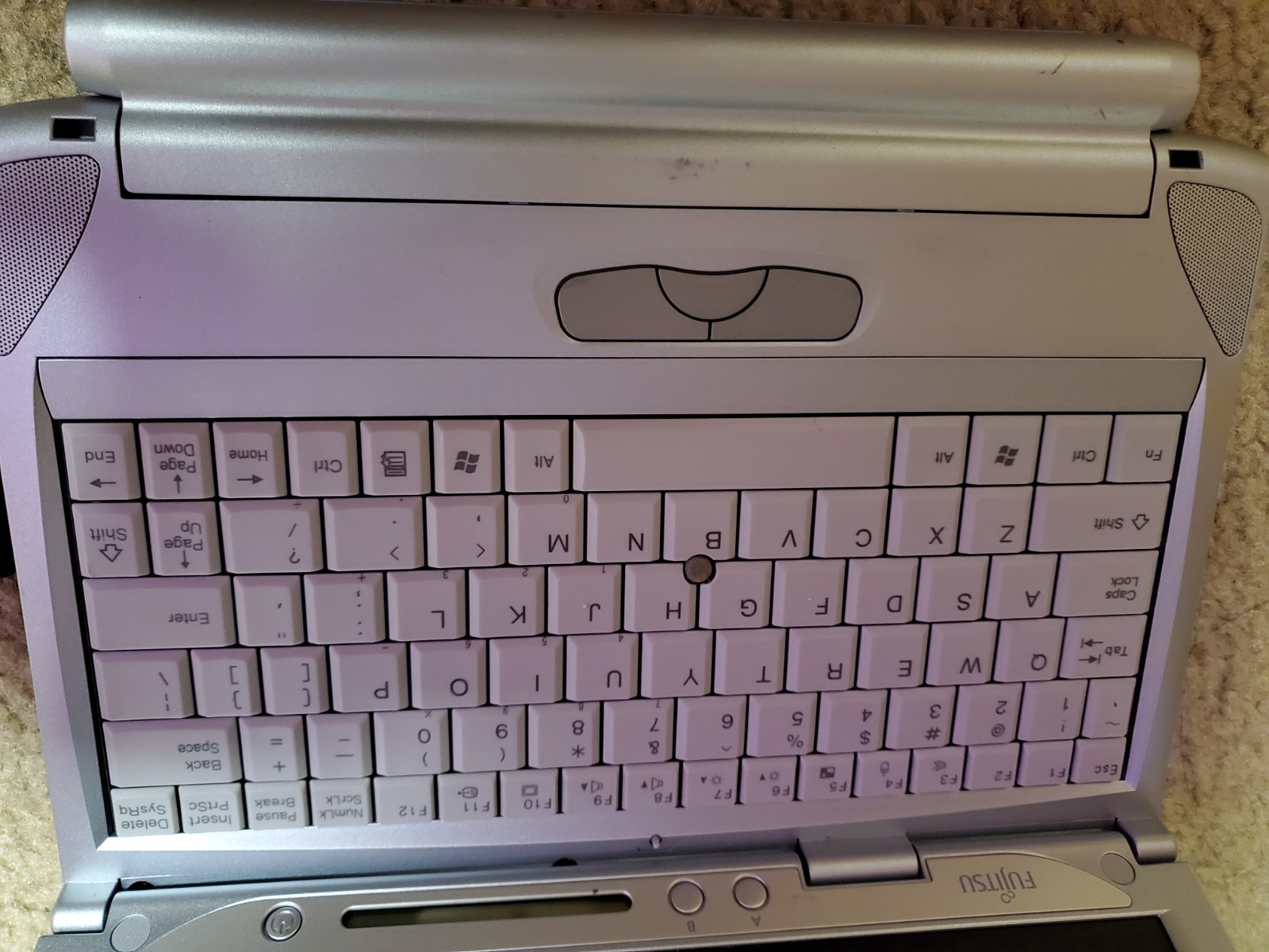 Fujitsu LifeBook P Series fpc02011al cp145514 Laptop PARTS AS IS UNTESTED NO AC