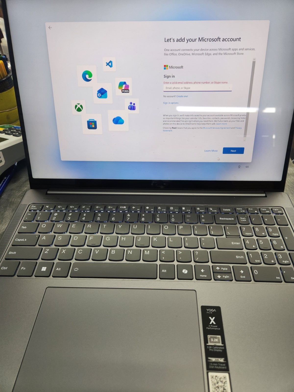 Lenovo Yoga Pro 9 16IMH9