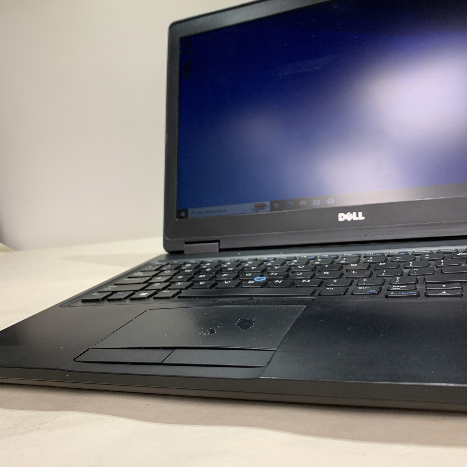 Dell Latitude 5580 i5-7300U 8GB RAM 500GB SSD Win10 Pro | SWOLLEN BATTERY