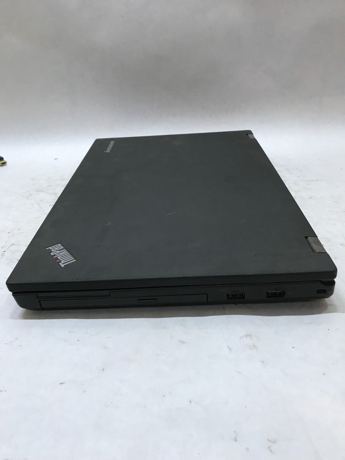 Lenovo ThinkPad T540p 15″ Intel Core i5 4GB RAM NO HDD/OS For Parts BAD LCD – DW