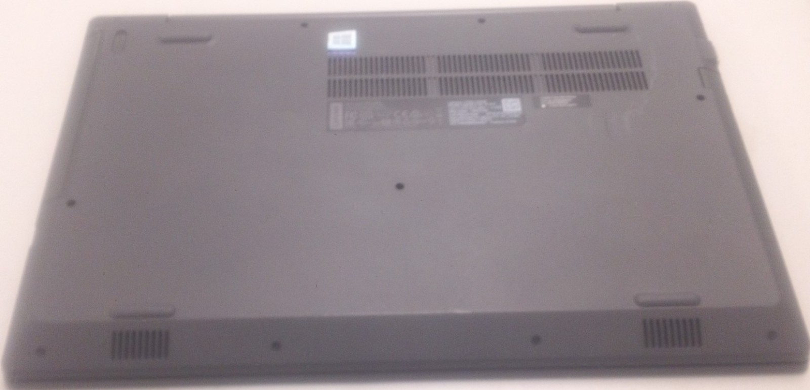 LENOVO V330-15IKB Intel i5-7200U 2.50GHz – 8GB RAM – 240GB NVMe – WIN 11 Pro
