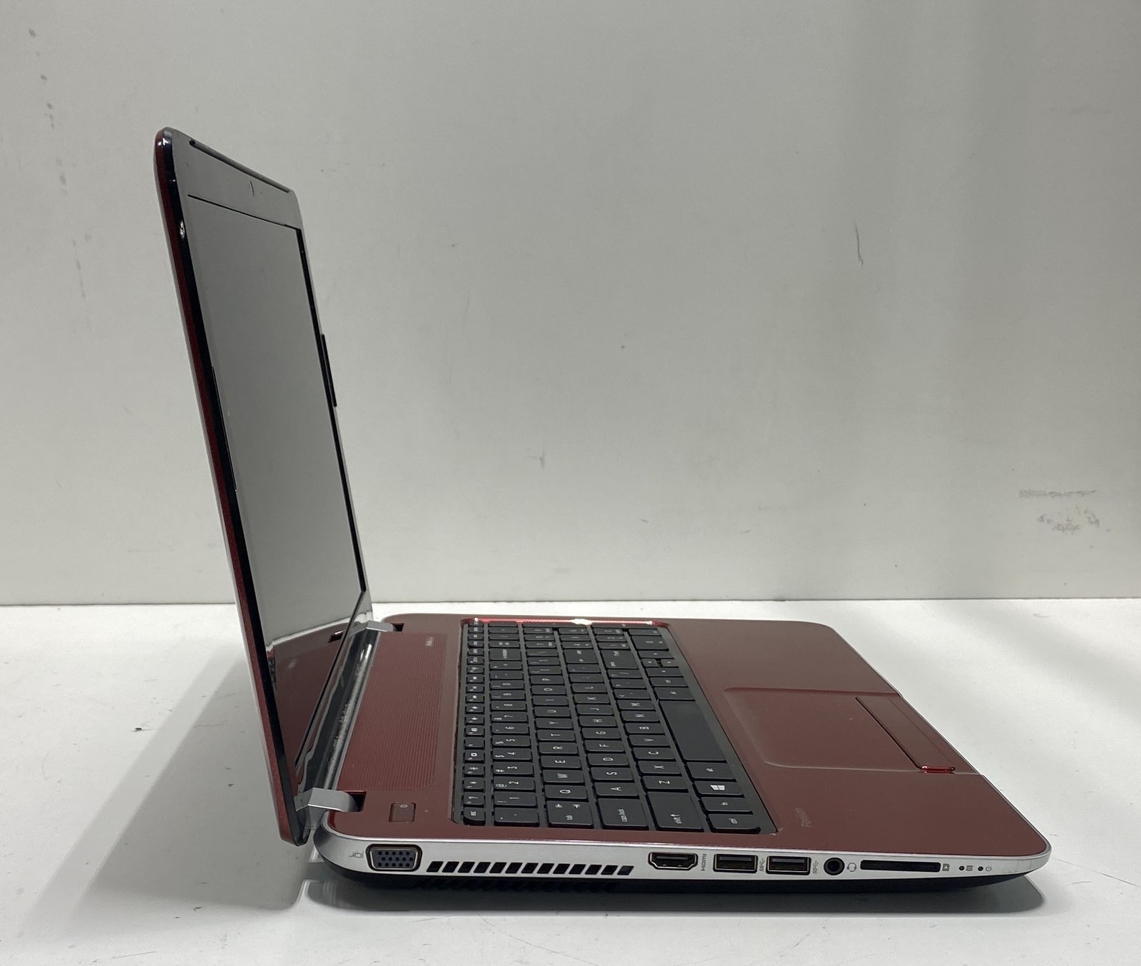 HP Pavilion 15 Laptop Red No Hard Drive Doesn’t Power On For Parts