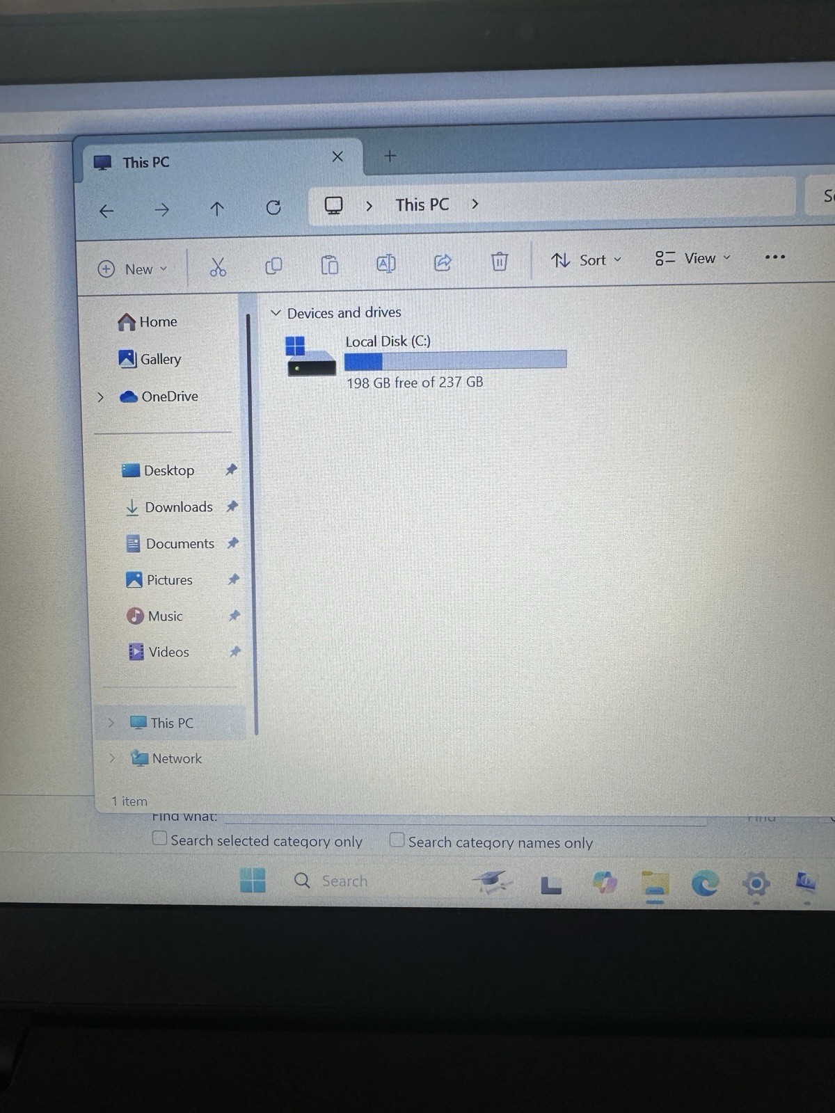 Lenovo IdeaPad 14W AMD A6-9220C Windows 11 Pro, 4GB RAM, 256GB NVME