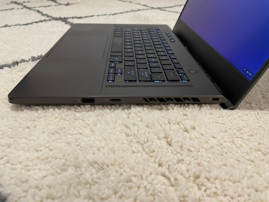 Asus ROG Zephyrus G15 GA503Q 15.6″ Ryzen 9 5900HS 16GB RAM 1TB GeForce RTX 3070