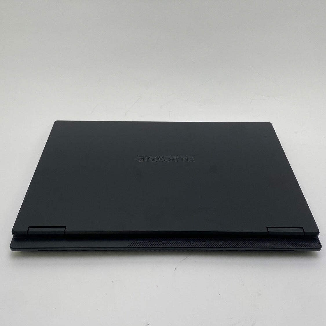 Gigabyte A16 GA6H 16″ i7-13620H 2.4GHz 16GB RAM 1TB SSD GeForce RTX 4050